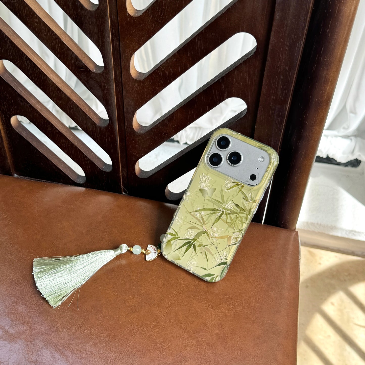 Traditional Chinese Style Bamboo Butterfly Fan and Beads Pendant Phone Case for iPhone 17 16 15 14 13 Pro Max  Back Cover Fund