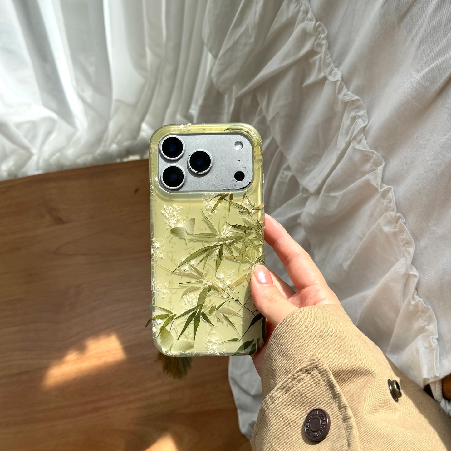 Traditional Chinese Style Bamboo Butterfly Fan and Beads Pendant Phone Case for iPhone 17 16 15 14 13 Pro Max  Back Cover Fund